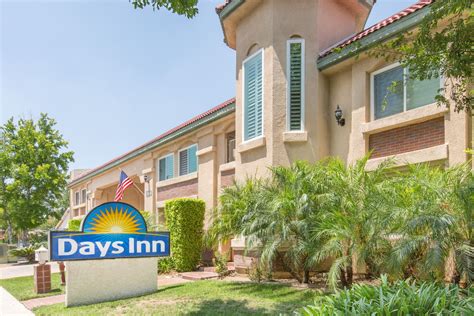 Days Inn by Wyndham Near City Of Hope .